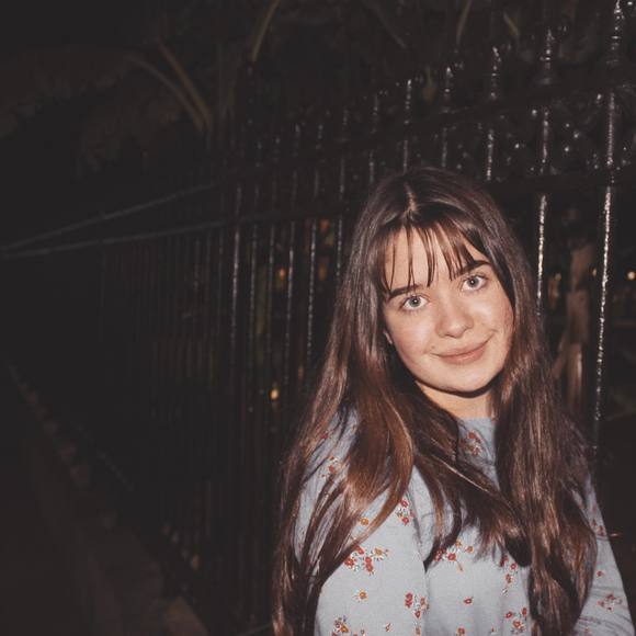 Meet your Posher, Emma - Picture 1 of 1